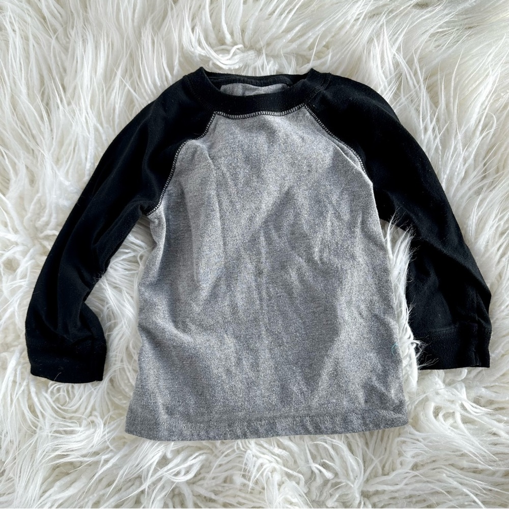 Cat & Jack Target Toddler Boy Grey and Black Long Sleeve Shirt Size 18M